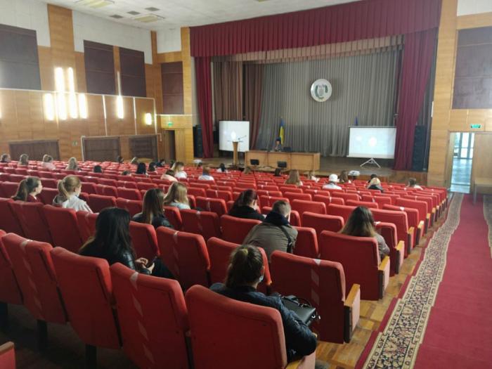 Лекція для студентів медичного коледжу