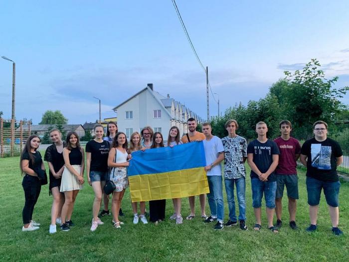 Молодь як рушійна сила суспільства