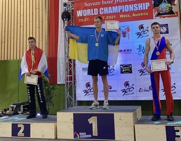 Курсант Денис Фуртас став переможцем чемпіонату світу з французького боксу «Сават» серед юніорів