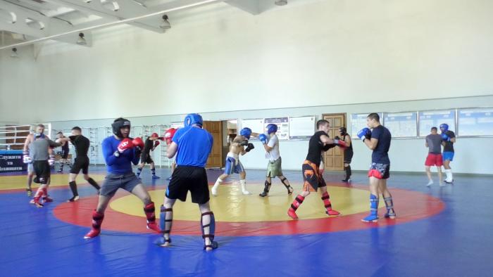 На базі ХНУВС тривають навчально-тренувальні збори учасників збірних команд Національної поліції України з рукопашного бою