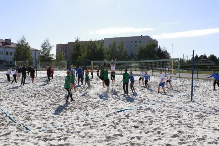 Спортивні змагання першокурсників з ігрових видів спорту