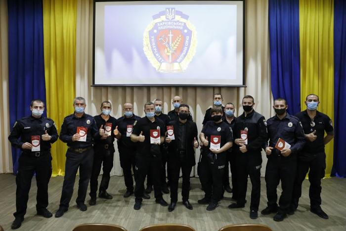 З майбутніми поліцейськими офіцерами громад провів заняття координатор проєкту «Шерифи для нових громад» у Харківській та Дніпропетровській областях Юрій Чумак