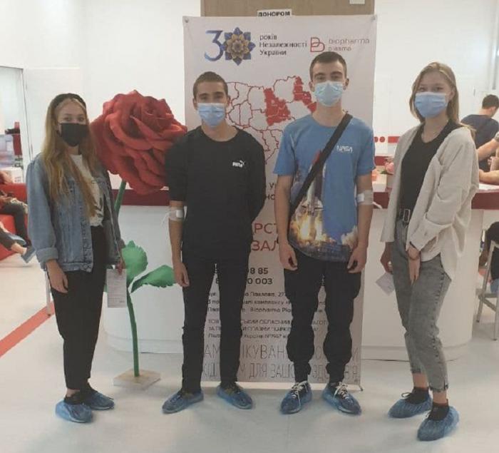 Курсанти університету надали донорську допомогу