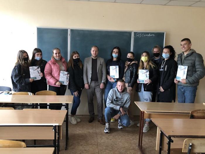 Бінарне заняття для студентів з питань адвокатської діяльності