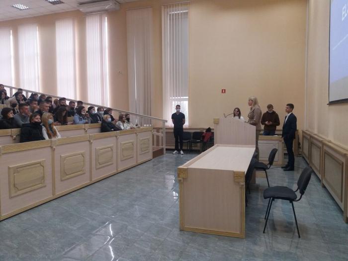 Презентація організації ELSA для студентів 