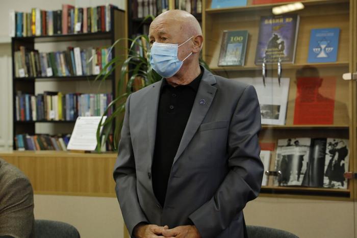 У науковій бібліотеці ХНУВС відбувся круглий стіл за участі академіка Олександра Бандурки