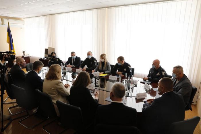 Робоча зустріч: обговорено актуальні питання проєкту «Поліцейський офіцер громади»