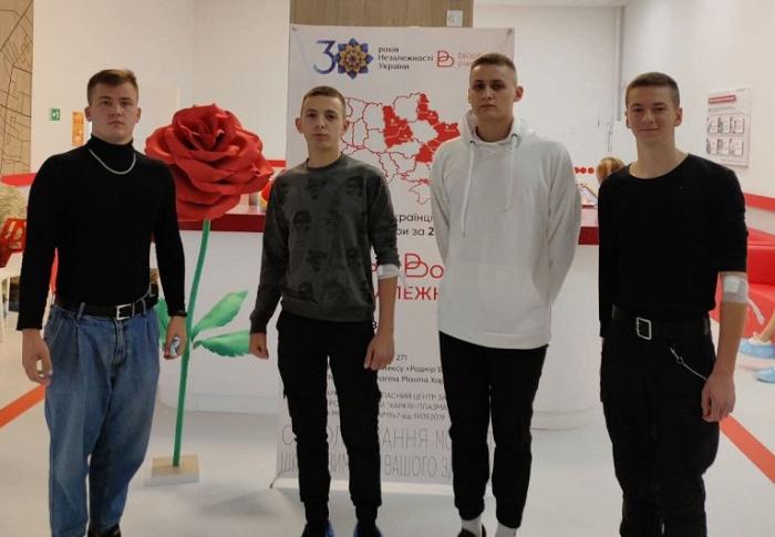 Курсанти університету долучилися до благодійної акції 