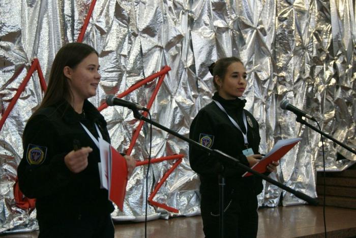 Курсантки ХНУВС представили проєкти Школи наукового лідерства на Всеукраїнському форумі ініціатив 