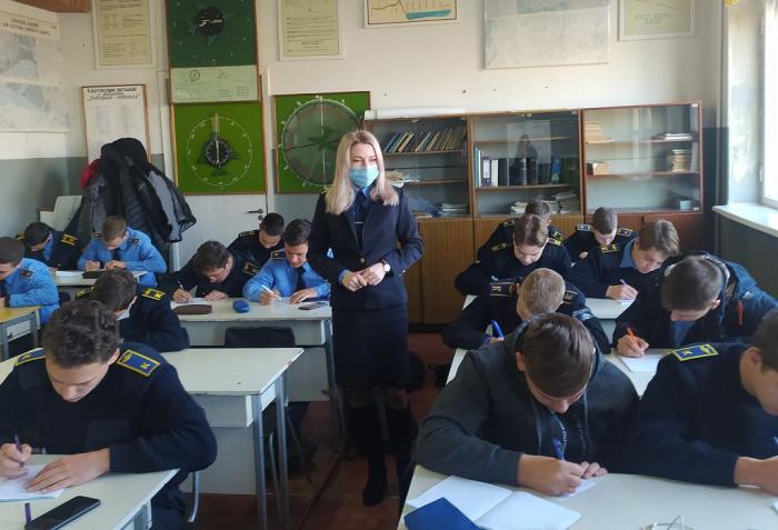 У льотному коледжі проведено анкетування першокурсників щодо участі у наукових заходах