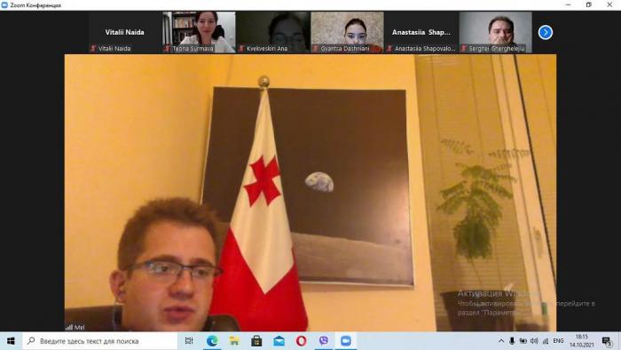 Участь у семінарі на тему «Демократія в 21 столітті. Виклики демократії під час пандемії: громадська та політична участь молоді»