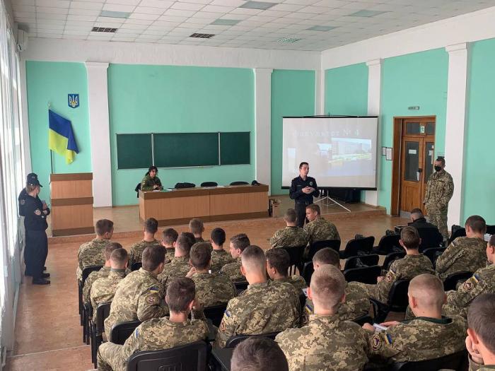 Профорієнтаційна робота Школи наукового лідерства 