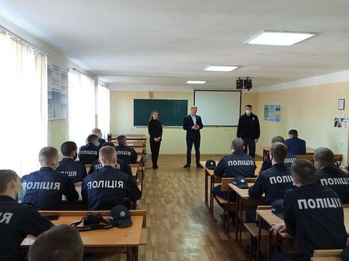 Курсанти факультету № 4 зустрілися з працівниками Департаменту кіберполіції Національної поліції України