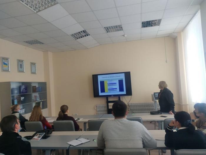 Соціальні мережі як ефективний засіб освіти та E-навчання