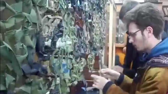 Курсанти Кременчуцького льотного коледжу ХНУВС надали допомогу у плетінні маскувальних сіток