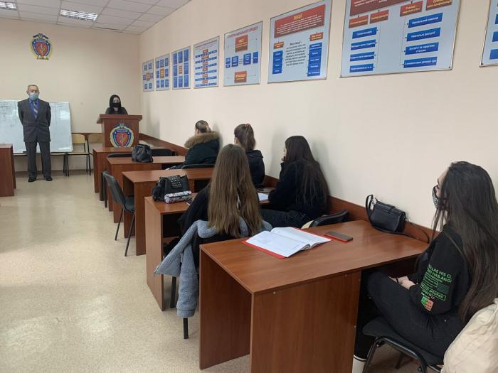 Бінарне заняття для студентів-фінансистів