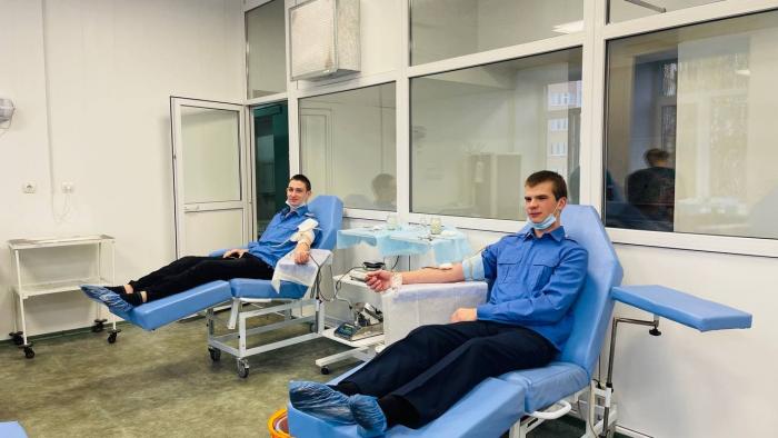 Представники льотного коледжу приєдналися до акції «Здай кров – врятуй життя»