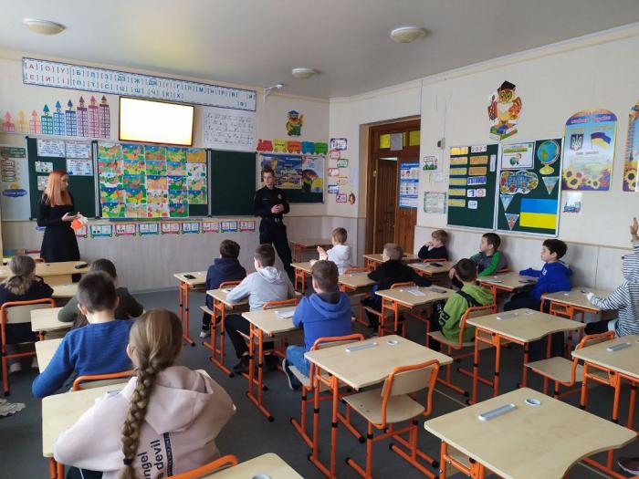 Тренінг для школярів з недопущення викрадення дітей