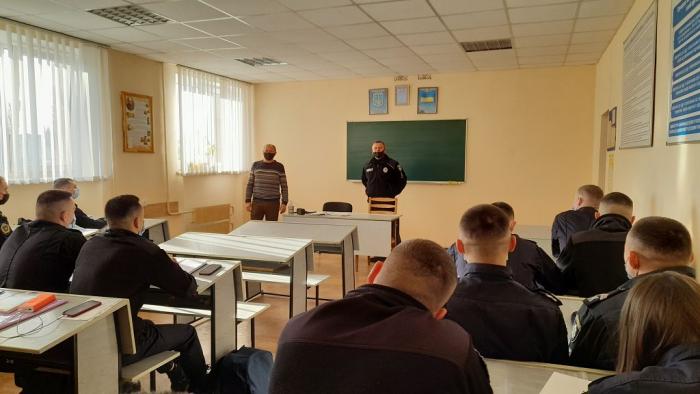 Бінарне заняття з особливостей тактики проведення окремих слідчих дій