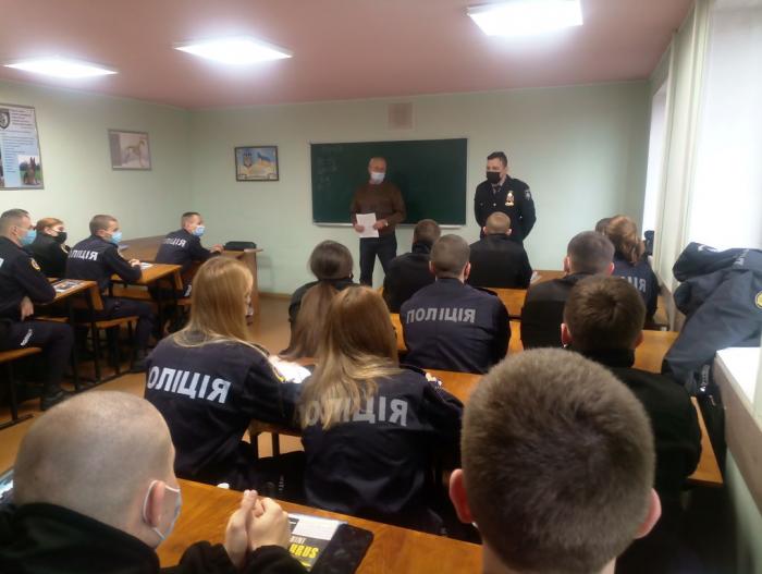 Бінарне заняття з логіки