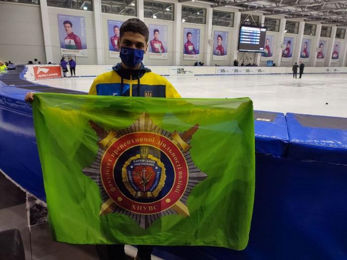 Курсант ХНУВС Богдан Мошенський – бронзовий призер турніру «30th Santa Claus Cup» з шорт-треку