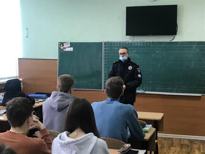 Курсанти провели профорієнтаційні зустрічі зі старшокласниками