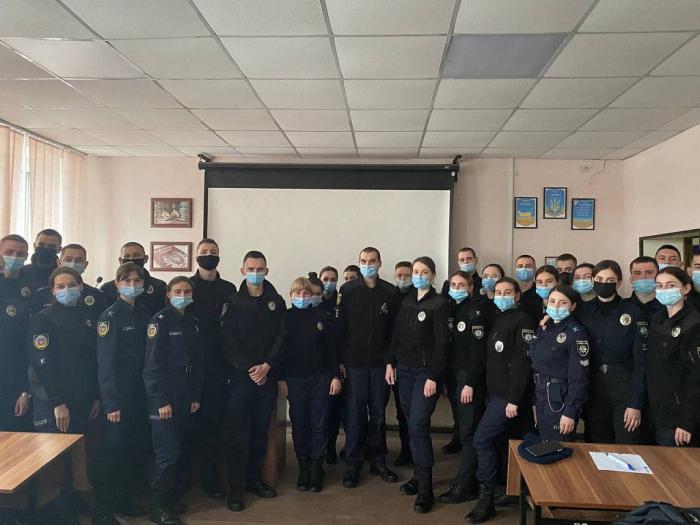 Школою наукового лідерства ХНУВС проведено загальну єднальну зустріч