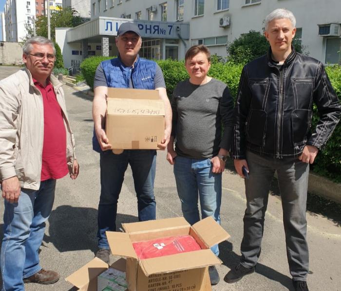 Гуманітарна допомога харків’янам триває