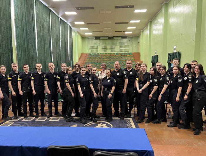 Бінарне заняття з курсантами-психологами