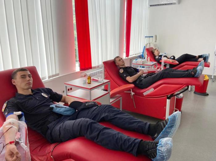 Донорська допомога курсантів ХНУВС