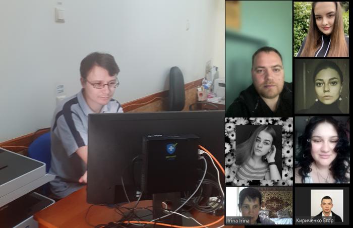 Онлайн-зустріч із випускниками-бакалаврами