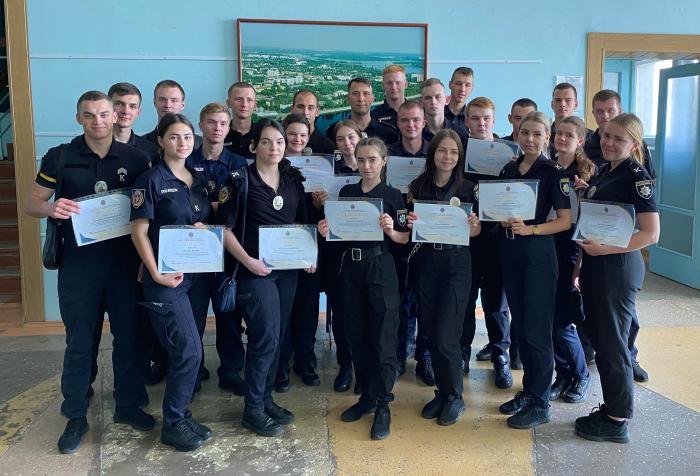 Курсанти отримали сертифікати за участь у науковій конференції