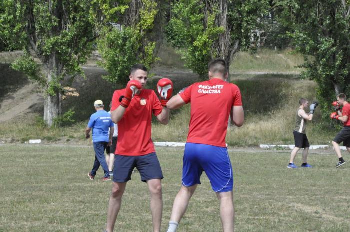 Секція з таїландського боксу та кікбоксингу ХНУВС запрошує до занять