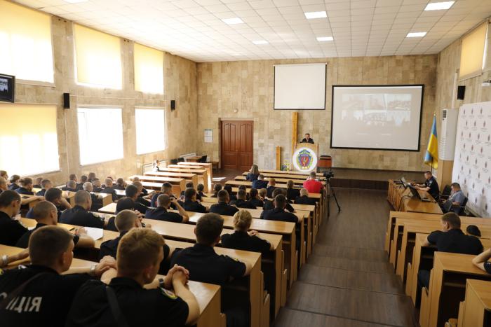 Конституція — основний закон суспільства держави
