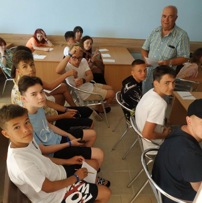 Допомагаємо маленьким українцям опанувати стрес