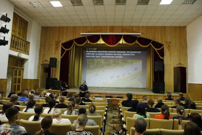 Дотримання правил дорожнього руху – запорука безпеки на дорогах