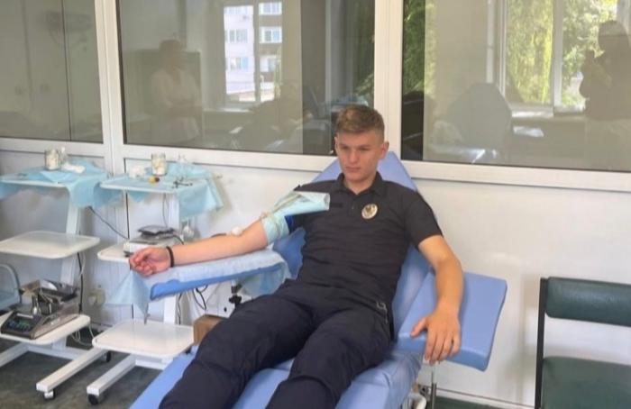 Курсанти університету надали донорську допомогу 