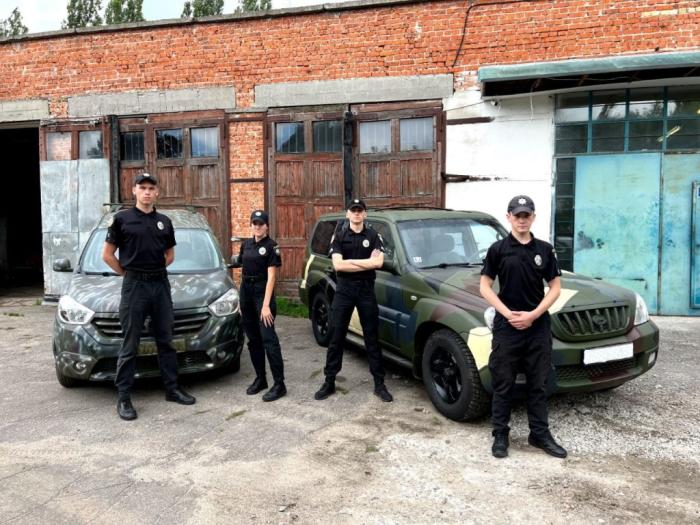 Курсанти – волонтери Сумської філії ХНУВС допомагають військовим