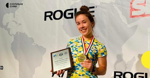 Випускниця Сумської філії ХНУВС встановила другий світовий рекорд