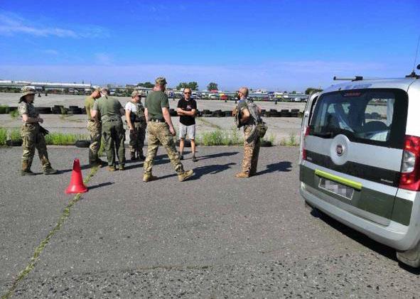 Заняття з безпечного керування автомобілем
