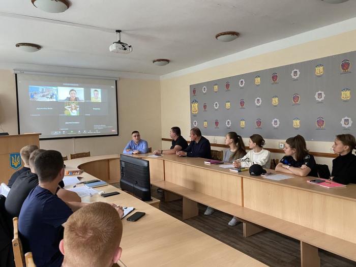 Відбулося чергове засідання наукового гуртка кафедри кримінального процесу та організації досудового слідства