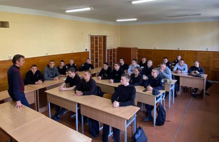 Уроки української історії для курсантів