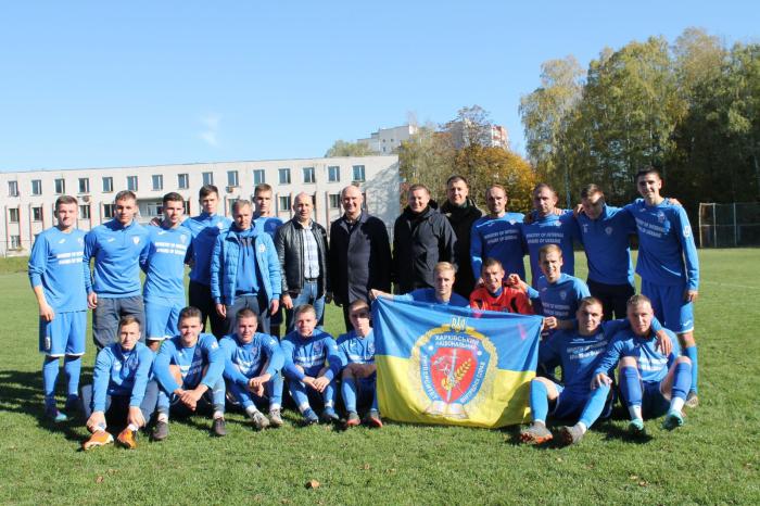 Футбольна команда Харківського національного університету внутрішніх справ перемагає гранда Вінницької області і заслужено очолює групу команд Вищої ліги