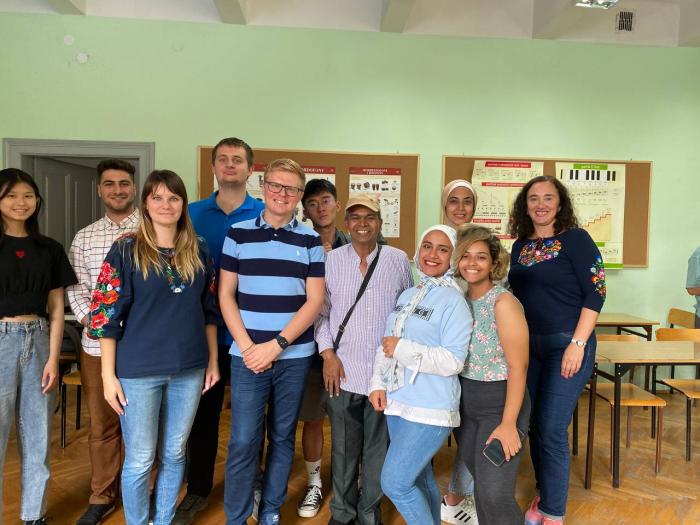 Міжнародне підвищення кваліфікації та міжкультурна комунікація