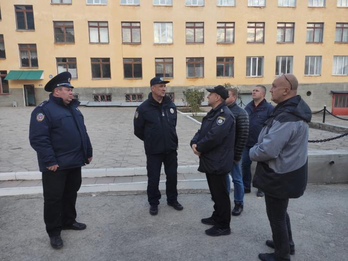 Ректор ХНУВС Валерій Сокуренко з робочим візитом відвідав факультети № 1 та № 4 на Хмельниччині