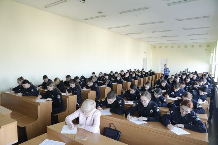 Представники університету взяли участь у написанні Всеукраїнського радіодиктанту національної єдності