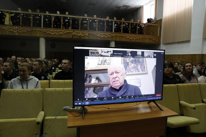 Академік Олександр Бандурка провів лекцію для курсантів, присвячену 28-річчю створення ХНУВС