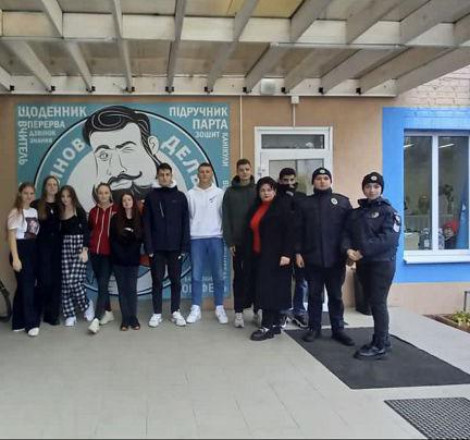 Учнів гімназії запросили на навчання до університету