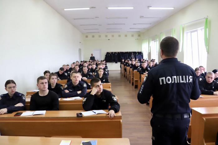 Проведено бінарні заняття у межах Всеукраїнської кампанії «16 днів проти насильства»