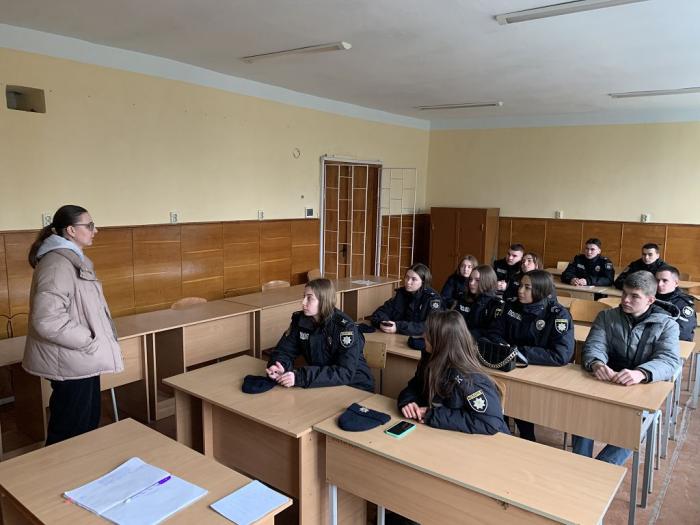 На захисті прав людини